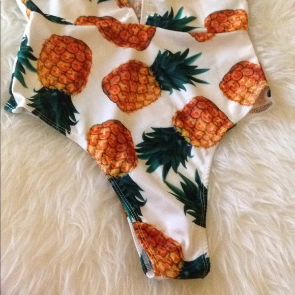 ! Sexy & Flirty Pineapple Princess Swimsuit - Picture 5 of 5